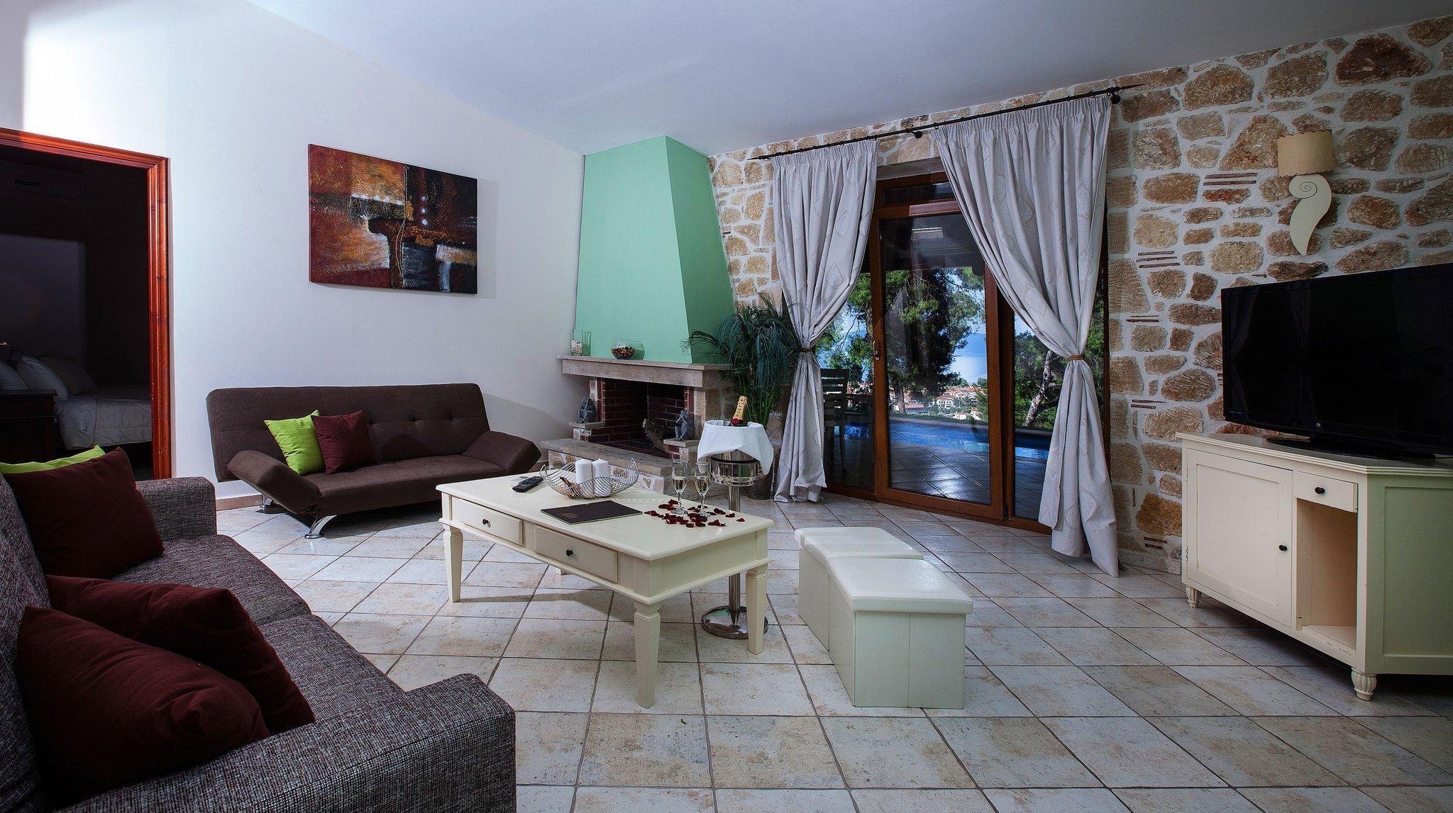 Alia Palace Hotel - Adults Only 16+ Calcídica Exterior foto A living room